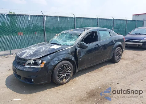 2014 Dodge Avenger R/T z USA, uszkodzony, nr VIN 1C3CDZBG9EN136397